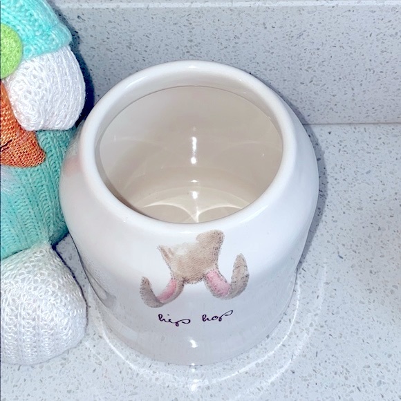 ❗️RAE DUNN HIP HOP BUNNY BABY PINK MODERN FARMHOUSE CANISTER - Picture 4 of 5